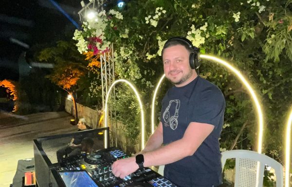 DJs Category Vendor DJ Nicolas