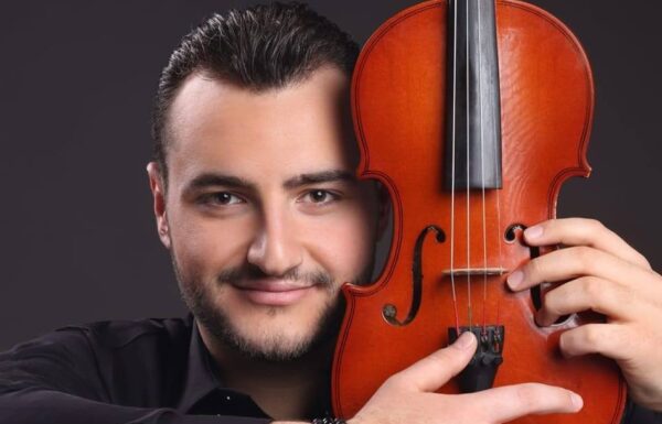 Elia Helayel Violinist